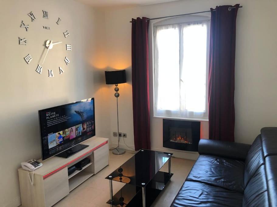 Appartement 3 Pieces En Face La Gare De Creil Luaran gambar